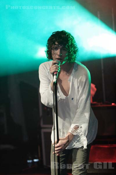 THE KOOKS - 2006-11-10 - PARIS - La Cigale - 